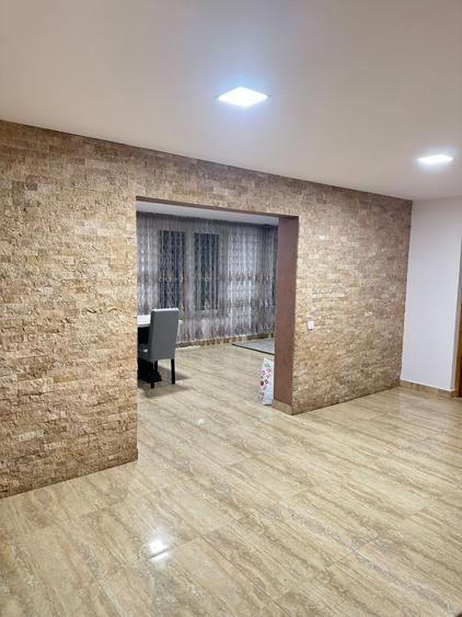 Casă individuală cu 5 camere cu Garaj în Gura Sohodol