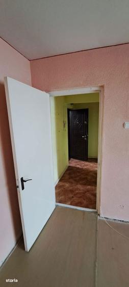 Apartament cu 2 camere semidecomandat în Bucureștii Noi
