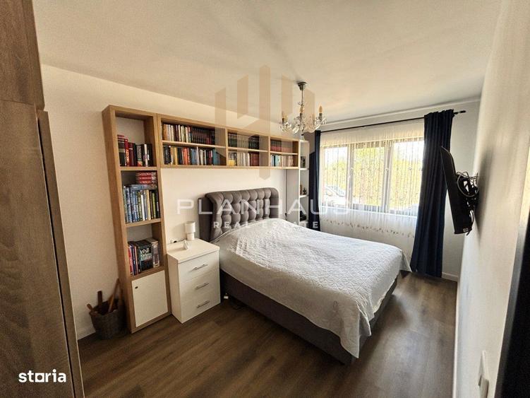 Casă cu 4 camere cu Teren 500 Mp în Cătălina