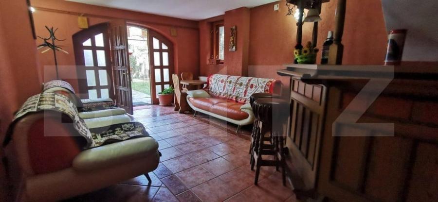 Casă cu 5 camere cu Teren 760 Mp în Central