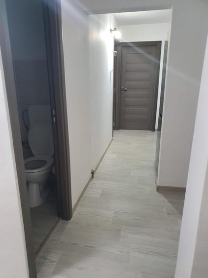 Apartament cu 4 camere decomandat, mobilat în Mărășești