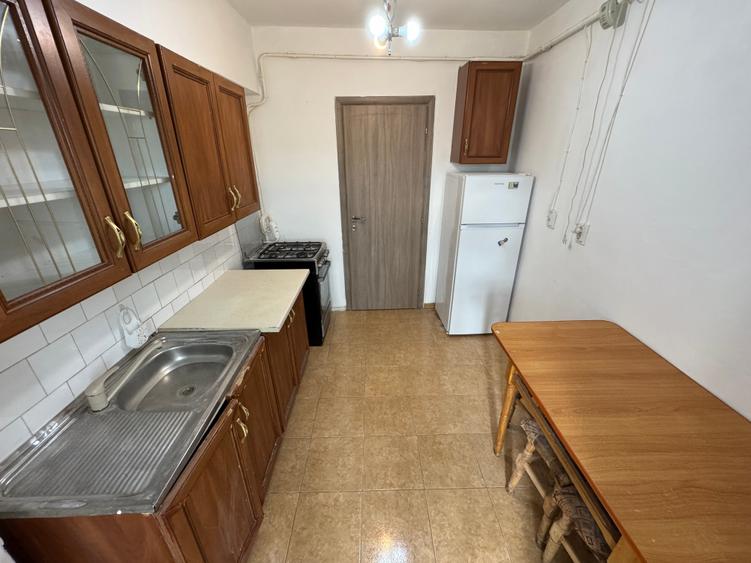 Apartament cu 2 camere decomandat în Cug