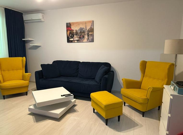 Apartament cu 3 camere decomandat în Drumul Taberei
