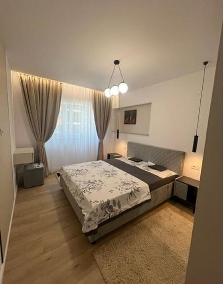 Apartament cu 2 camere decomandat, mobilat în Apărătorii Patriei