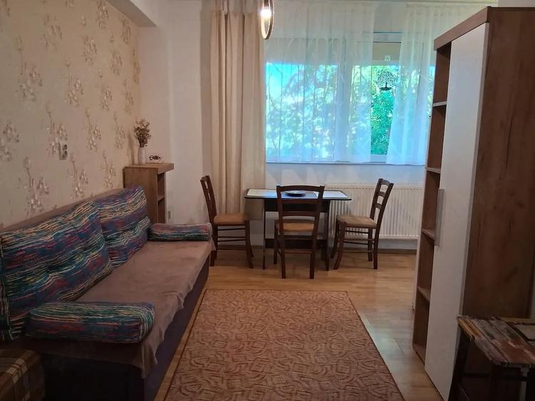 Garsonieră semidecomandată în Borhanci