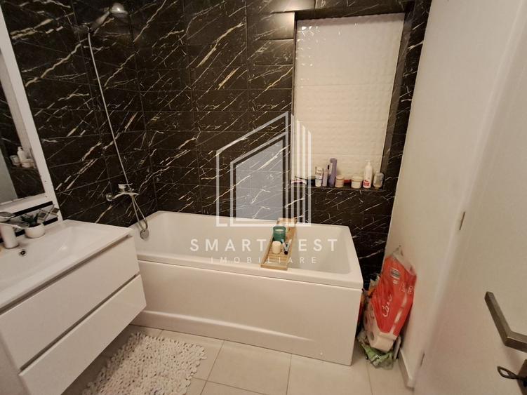 Apartament cu 5 camere semidecomandat, mobilat în Semicentral