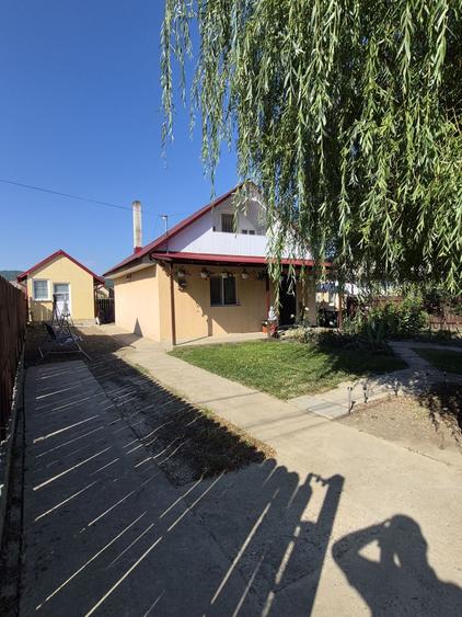 Casă cu 2 camere în Păcurari