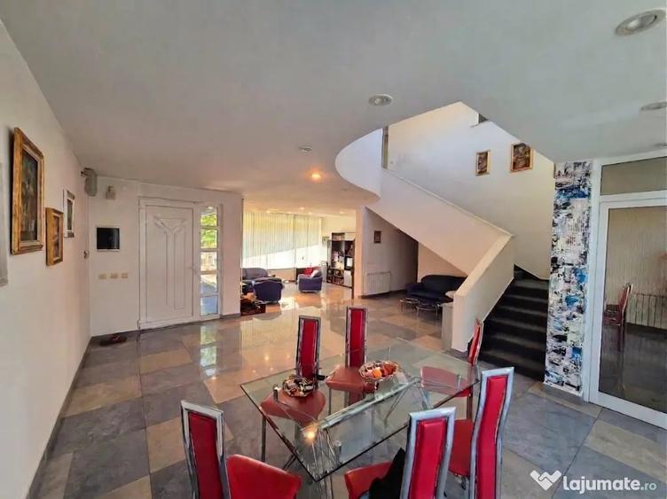 Casă cu 4 camere cu Teren 940 Mp în Ultracentral