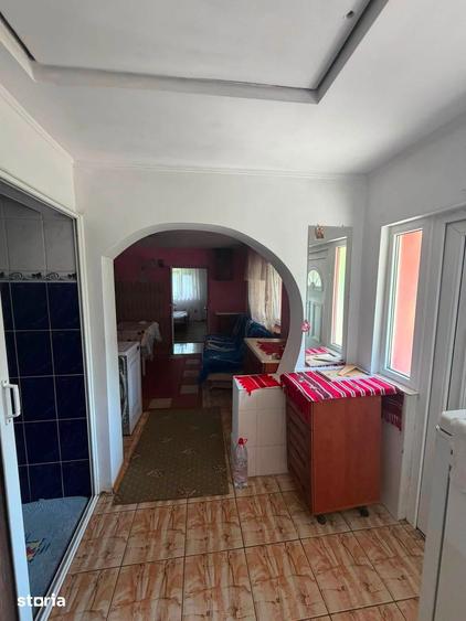 Casă cu 3 camere cu Teren 600 Mp în Central