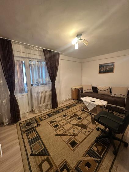 Apartament cu 2 camere decomandat în Alexandru cel Bun