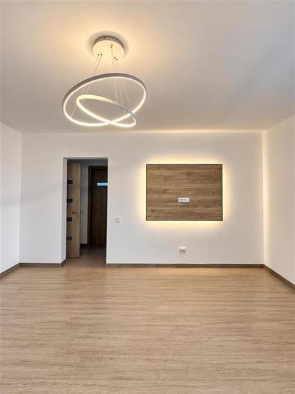 Apartament cu 2 camere decomandat în Drumul Taberei