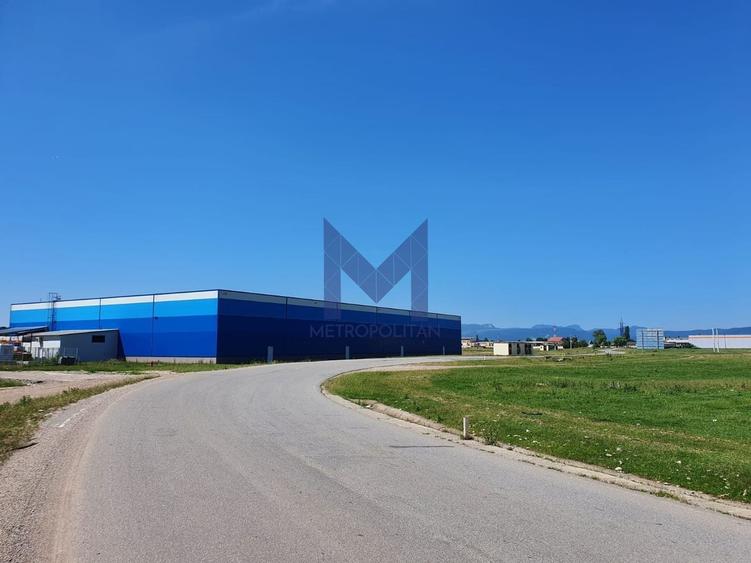 Teren Construcții intravilan de 25835 mp, în Exterior Sud