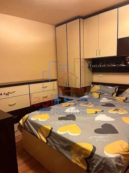 Apartament cu 2 camere decomandat în Filiași