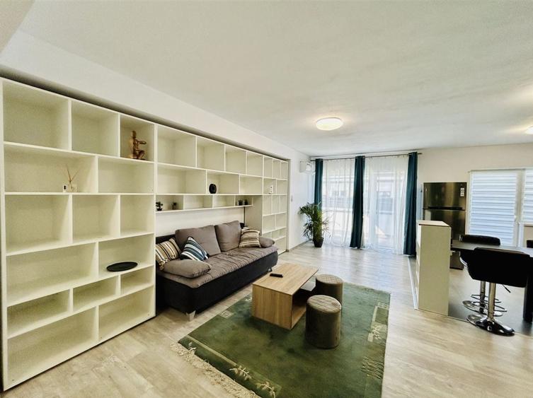 Apartament cu 4 camere în Piața Cluj
