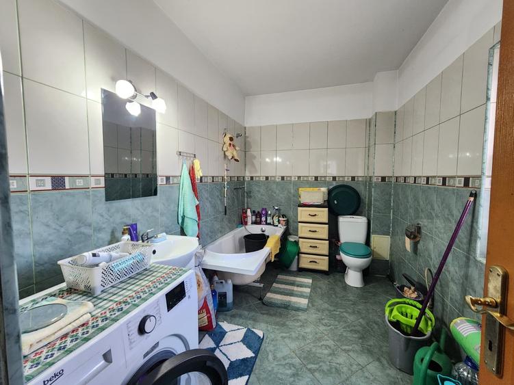 Casă individuală cu 4 camere cu Teren 440 Mp în Serele Vișoianu