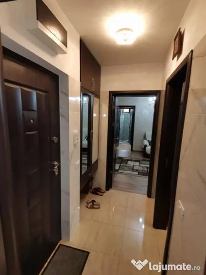 Apartament 3 camere de inchiriat, situat in zona TOMIS II - 10