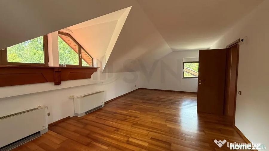 Casă cu 3 camere cu Teren 1710 Mp în Corbeanca