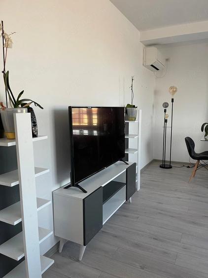 Apartament cu 2 camere decomandat în Dumbrăvița