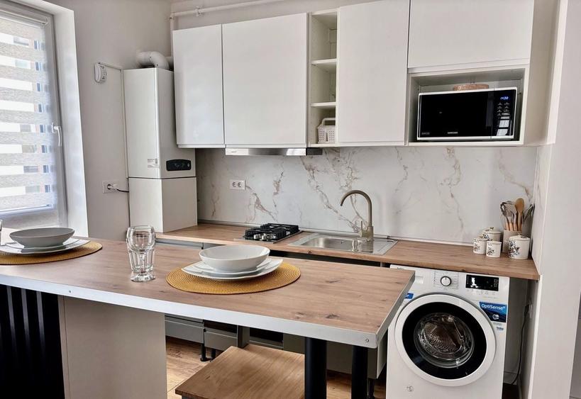 Apartament cu 2 camere, mobilat în Central
