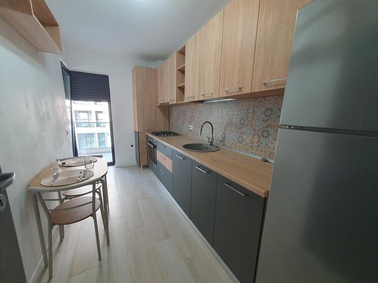 Apartament cu 2 camere decomandat în Ghencea