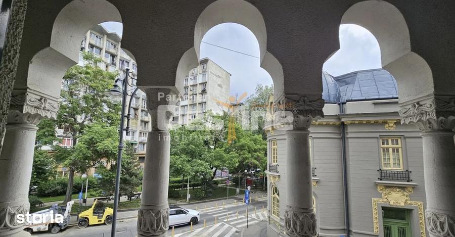 Spațiu comercial, de 160 mp, în Romană