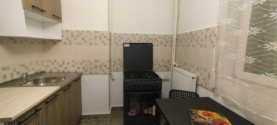 Apartament cu 3 camere decomandat în Bucureștii Noi