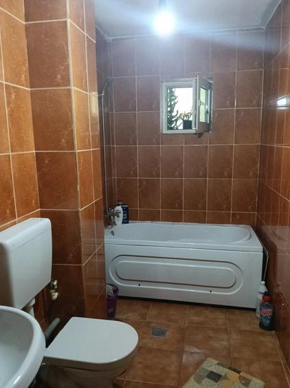 Garsonieră decomandată în Bucium