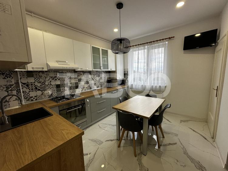 Apartament cu 3 camere decomandat, mobilat în Sub Arini