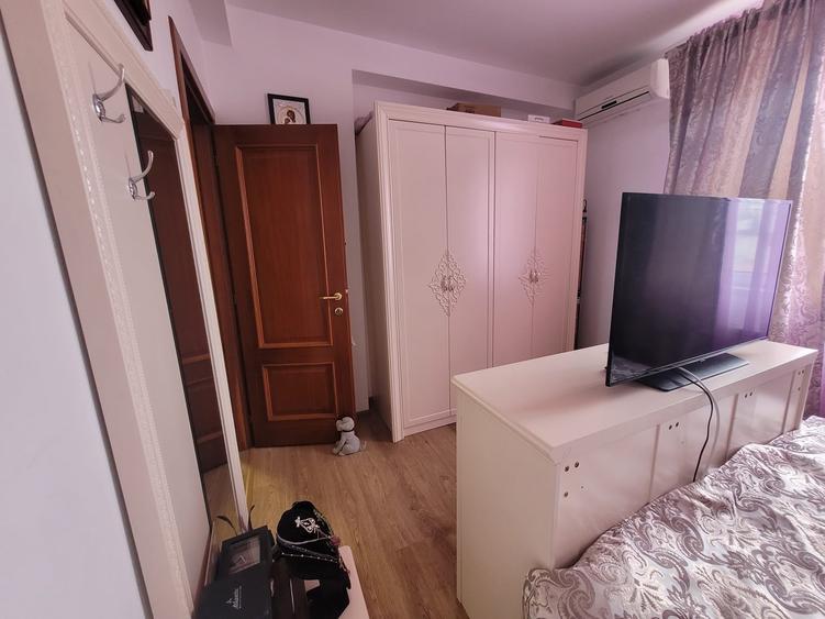 Apartament cu 2 camere semidecomandat în Dristor