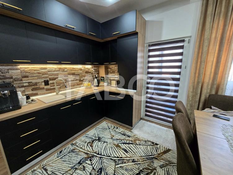 Apartament cu 3 camere decomandat, mobilat în Mihai Viteazul