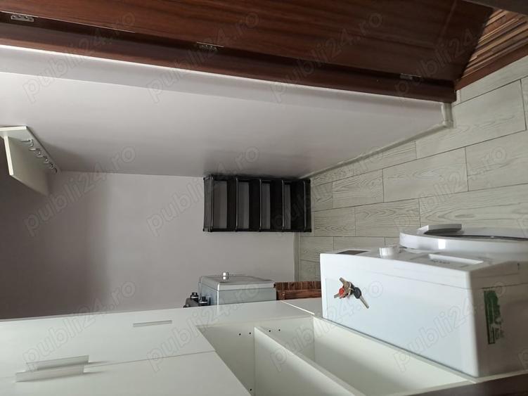 Garsonieră decomandată în Micro 19