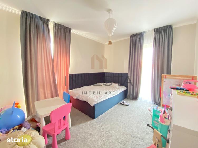 Apartament cu 4 camere semidecomandat, mobilat în Borhanci