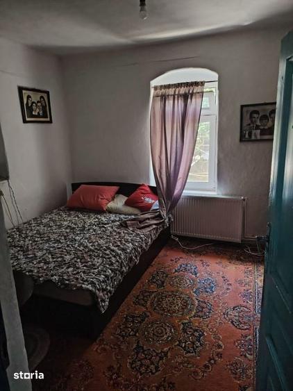 Casă cu 4 camere cu Teren 741 Mp în Podari