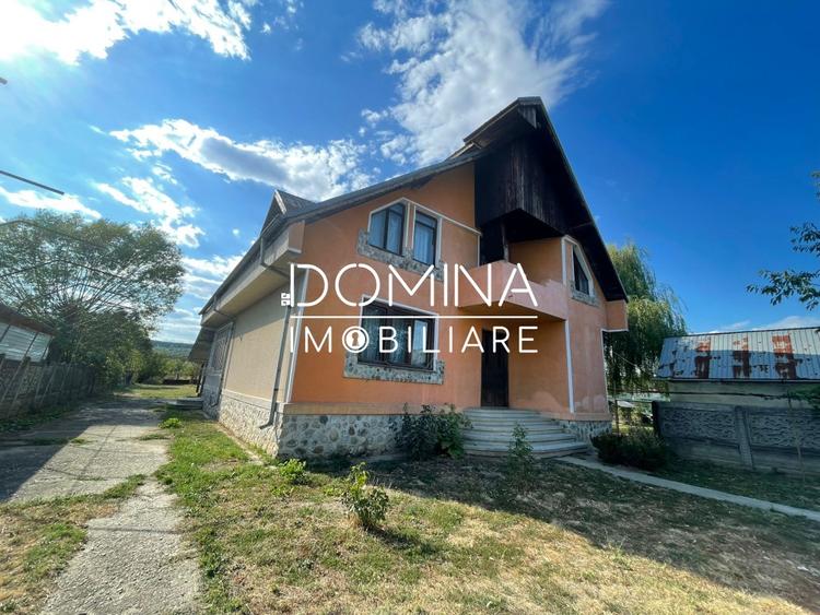 Casă individuală cu 4 camere cu Teren 3654 Mp în Turcinești