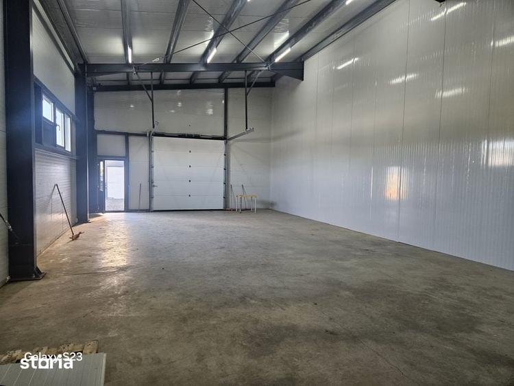 Spațiu comercial, de 210 mp, în Central