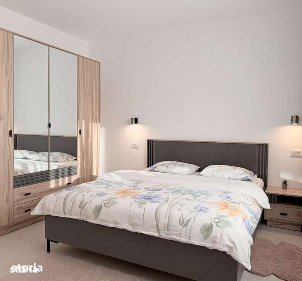 Apartament cu 4 camere în Ipotești