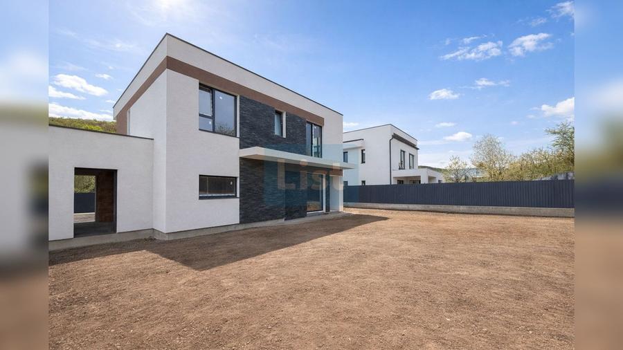 Casă individuală aproape de natură, 150 mp utili, 600 mp teren - 1