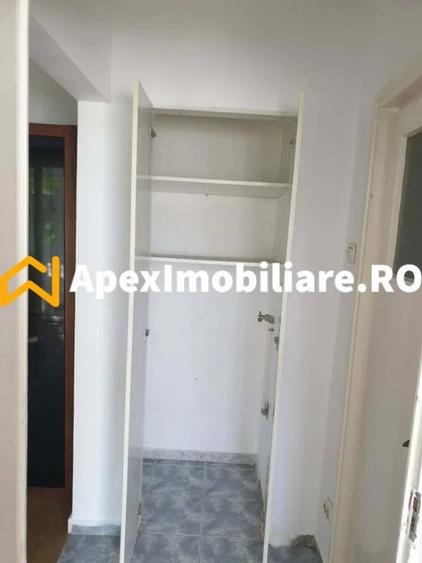 Apartament cu 2 camere semidecomandat în Grivița