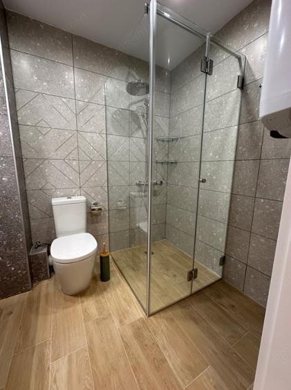 Apartament cu 2 camere decomandat în Medicină