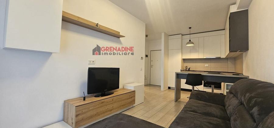 Apartament cu 2 camere decomandat, mobilat în Tractorul