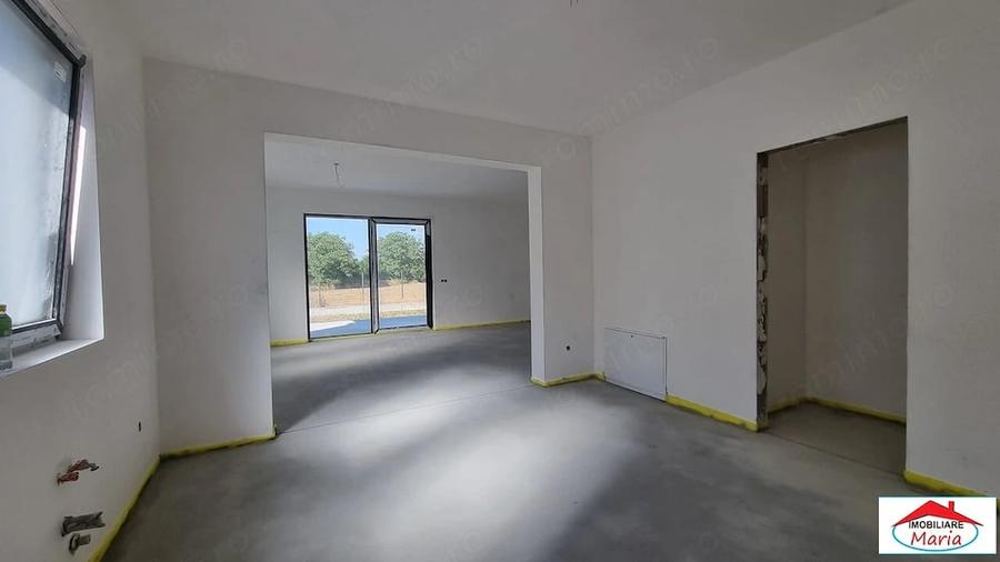 Casă cu Teren 460 Mp în Central