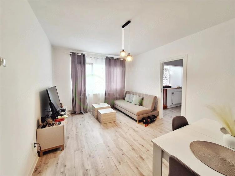 Apartament cu 2 camere nedecomandat în Central