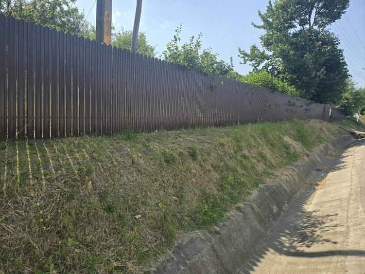 Casă individuală cu 4 camere cu Teren 2000 Mp în Deleni (Hoceni)