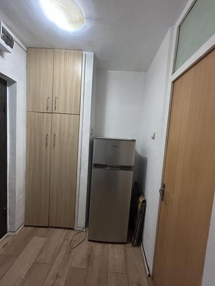 Garsonieră decomandată în Drumul Taberei