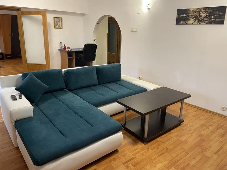 Apartament cu 3 camere decomandat în Unirii