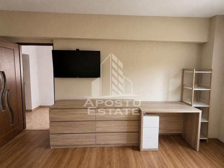 Apartament cu 2 camere nedecomandat, mobilat în Dâmbovița