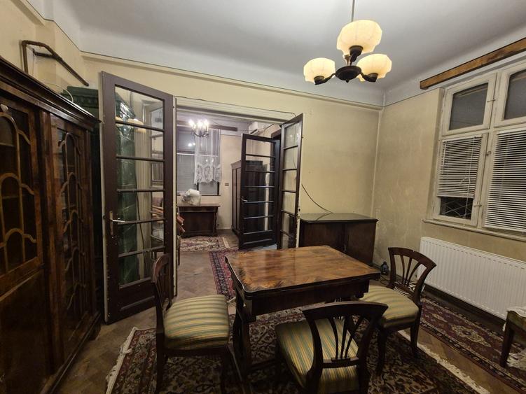 Apartament cu 2 camere în Ultracentral
