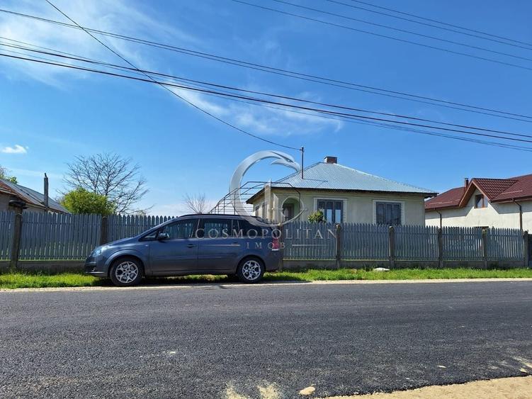 Casă individuală cu 3 camere cu Canalizare în Smeeni