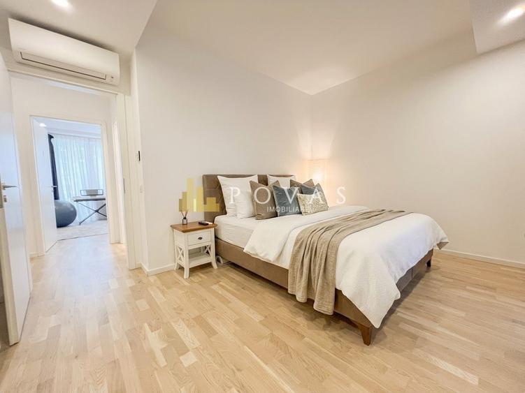 Apartament cu 4 camere semidecomandat, mobilat în Grădina Icoanei