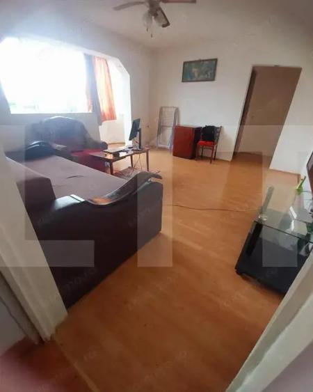 Apartament cu 2 camere semidecomandat în Aurel Vlaicu